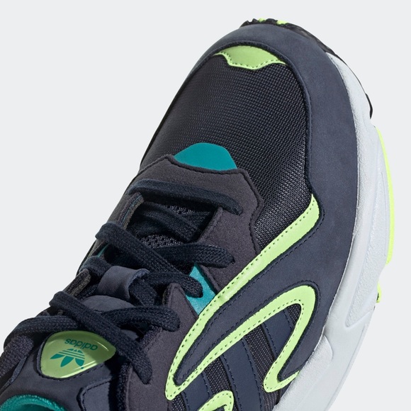 Adidas Yung-96 Chasm Shoes - Picture 10 of 12